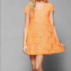 *Urban Outfitters* orange sunflower dress!💥